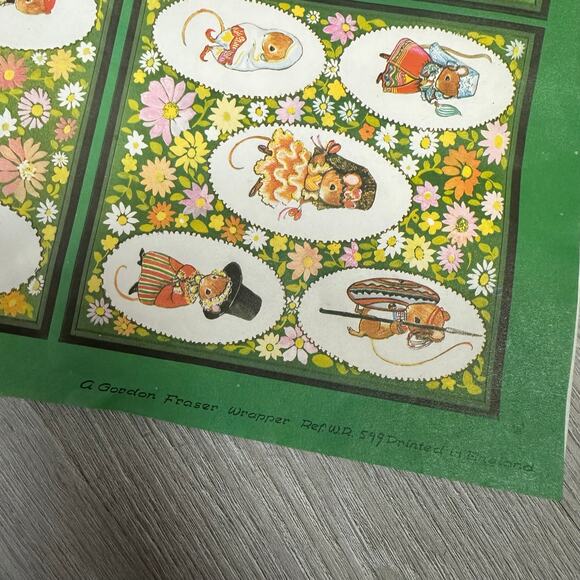Vintage Gordon Fraser Wrapper Wrapping Paper Gift Wrap Green Floral Mice - Picture 3 of 4